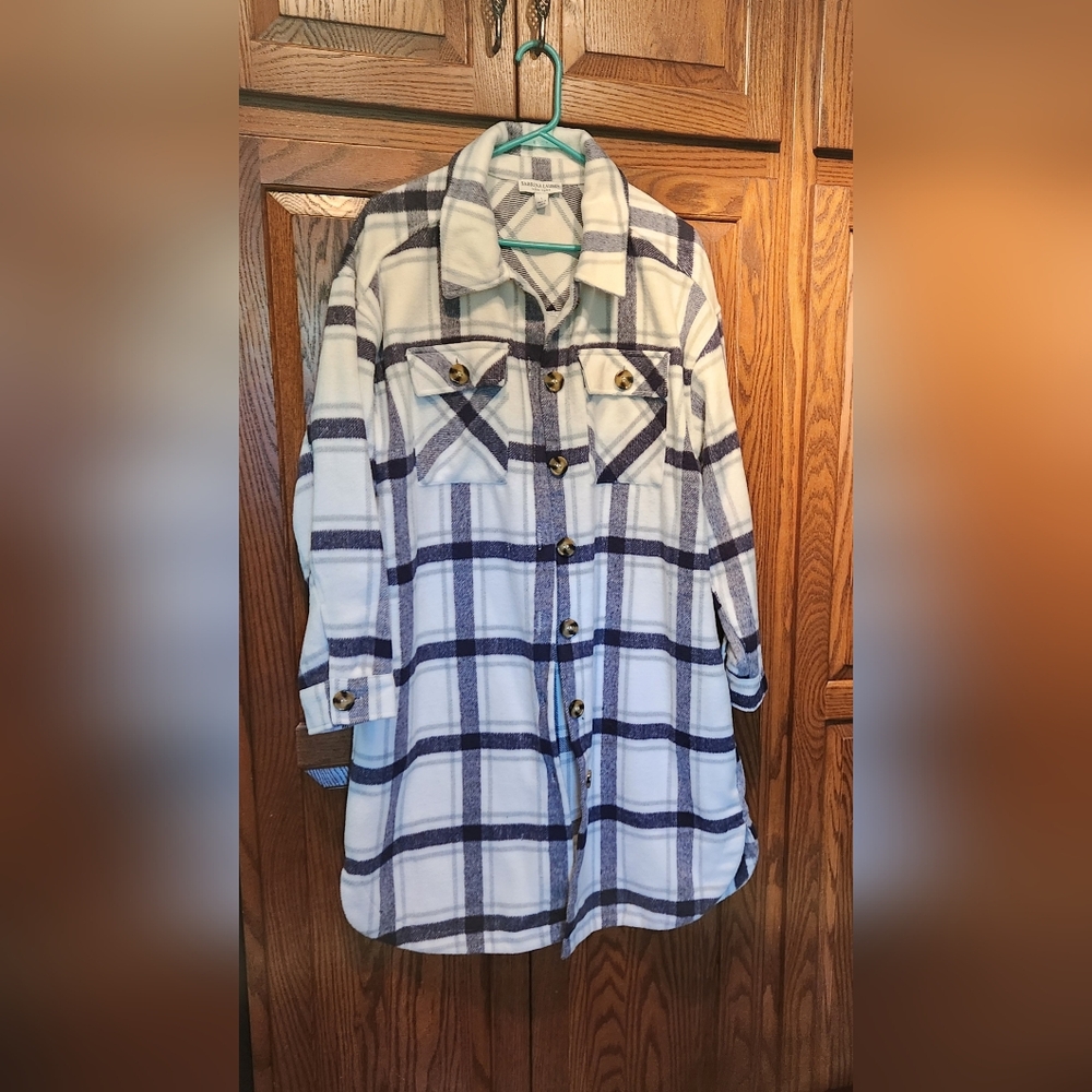 Xtra Long Plaid Flannel NWOT SHACKET Womens L